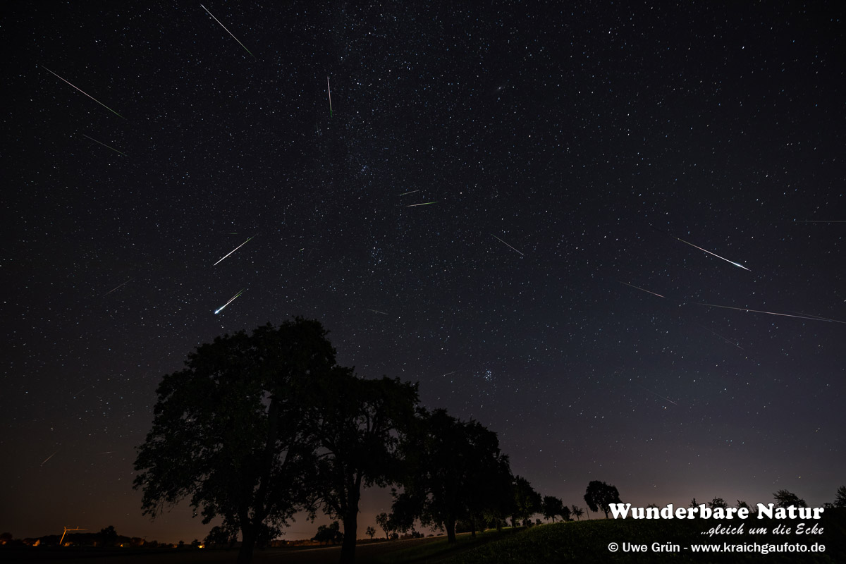 Aufnahme des Nachthimmels während des Maximums des Perseiden Meteorstromes